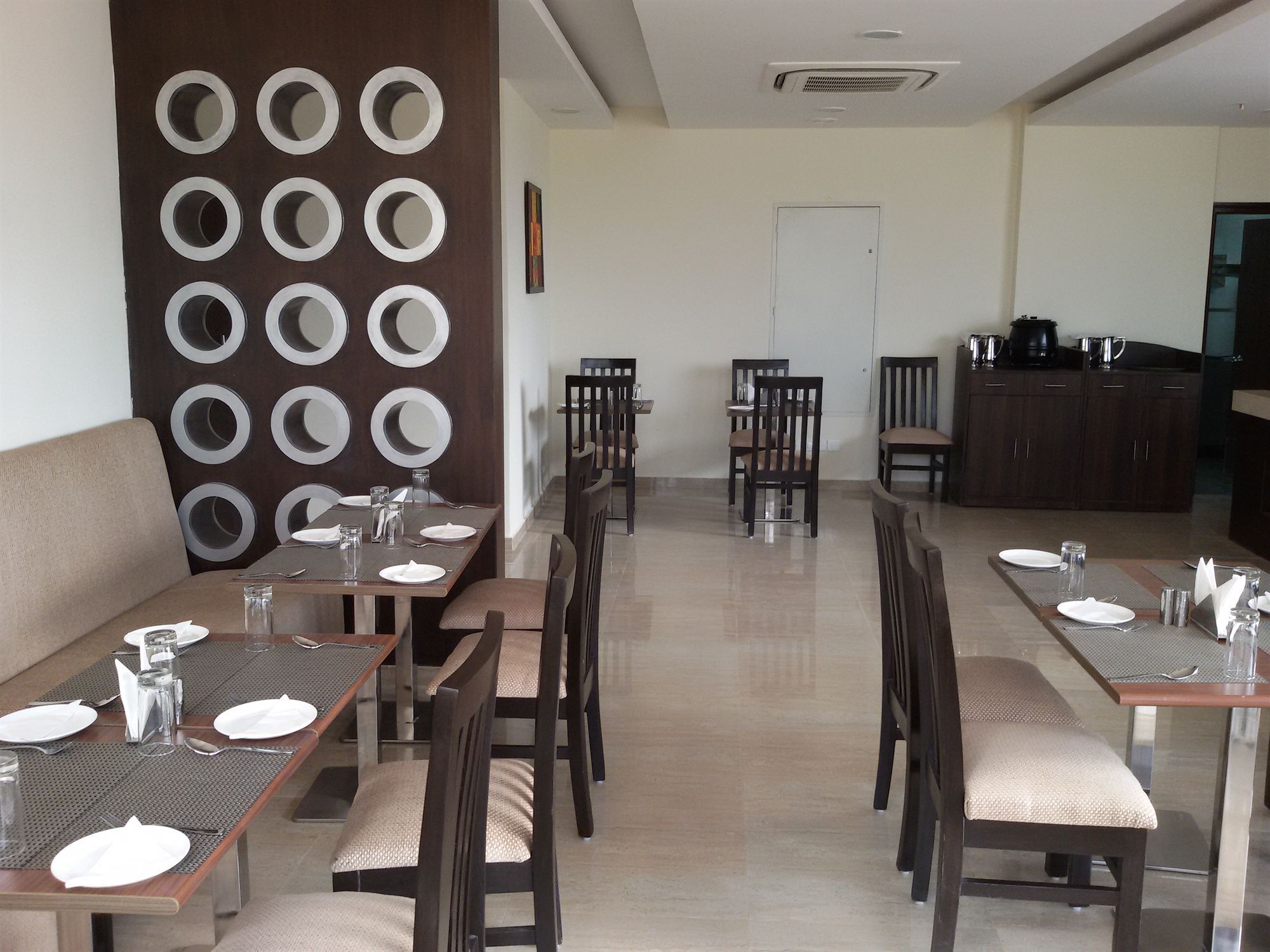 Starlit Suites Bangalore Kammasandra Exterior photo